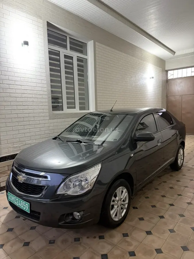 Chevrolet Cobalt,  4 позиция