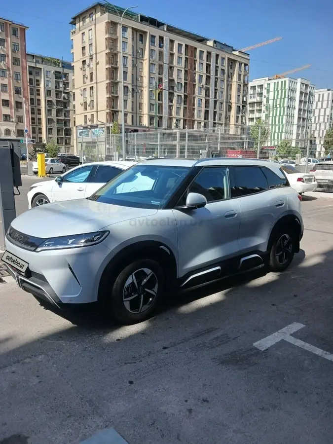 BYD Yuan UP