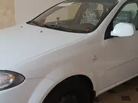 Белый Chevrolet Gentra, 2 позиция 2022 года, КПП Механика, в Карши за 9 919 y.e. id7454973