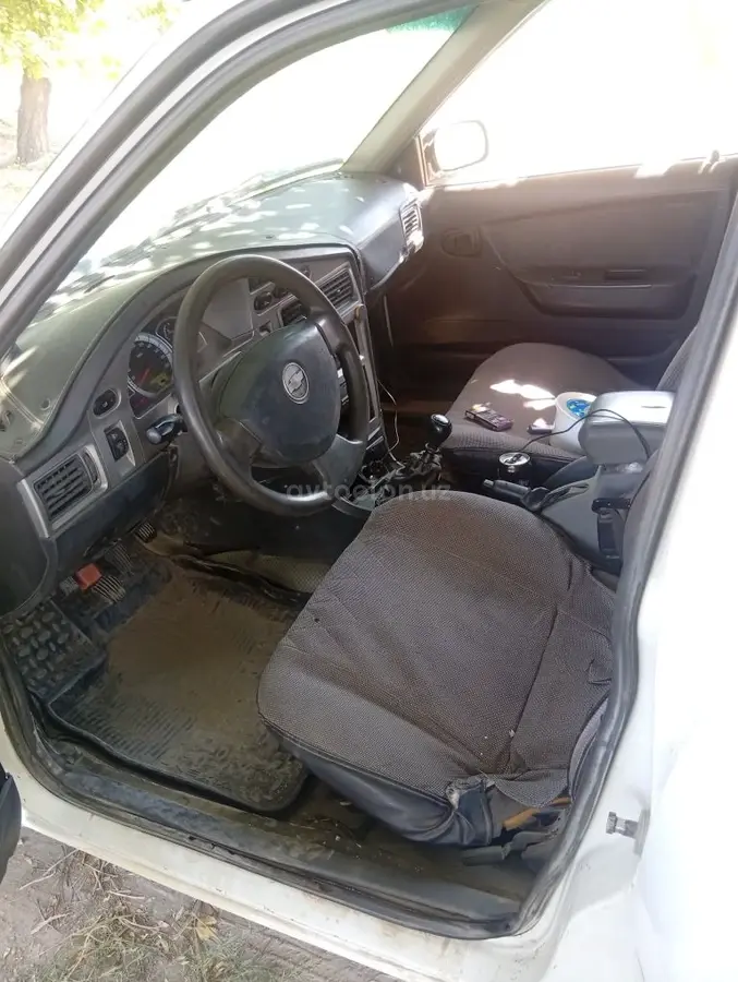 Chevrolet Nexia 2,  3 позиция DOHC