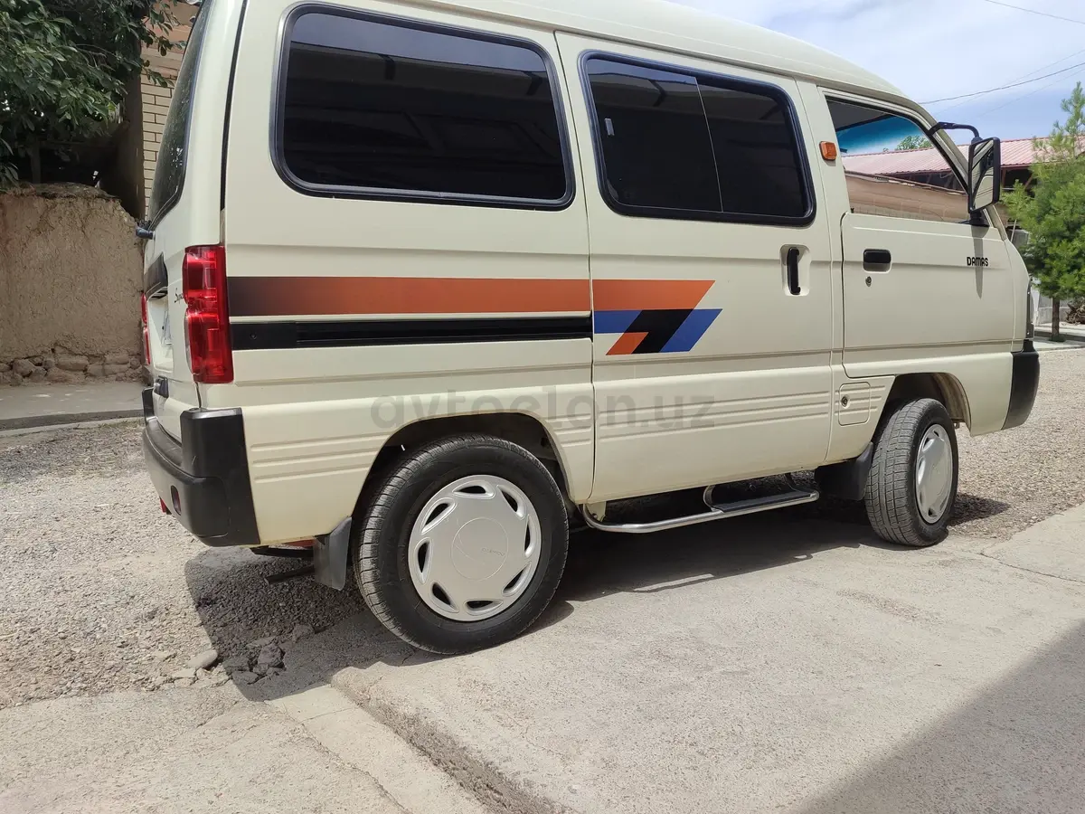 Chevrolet Damas