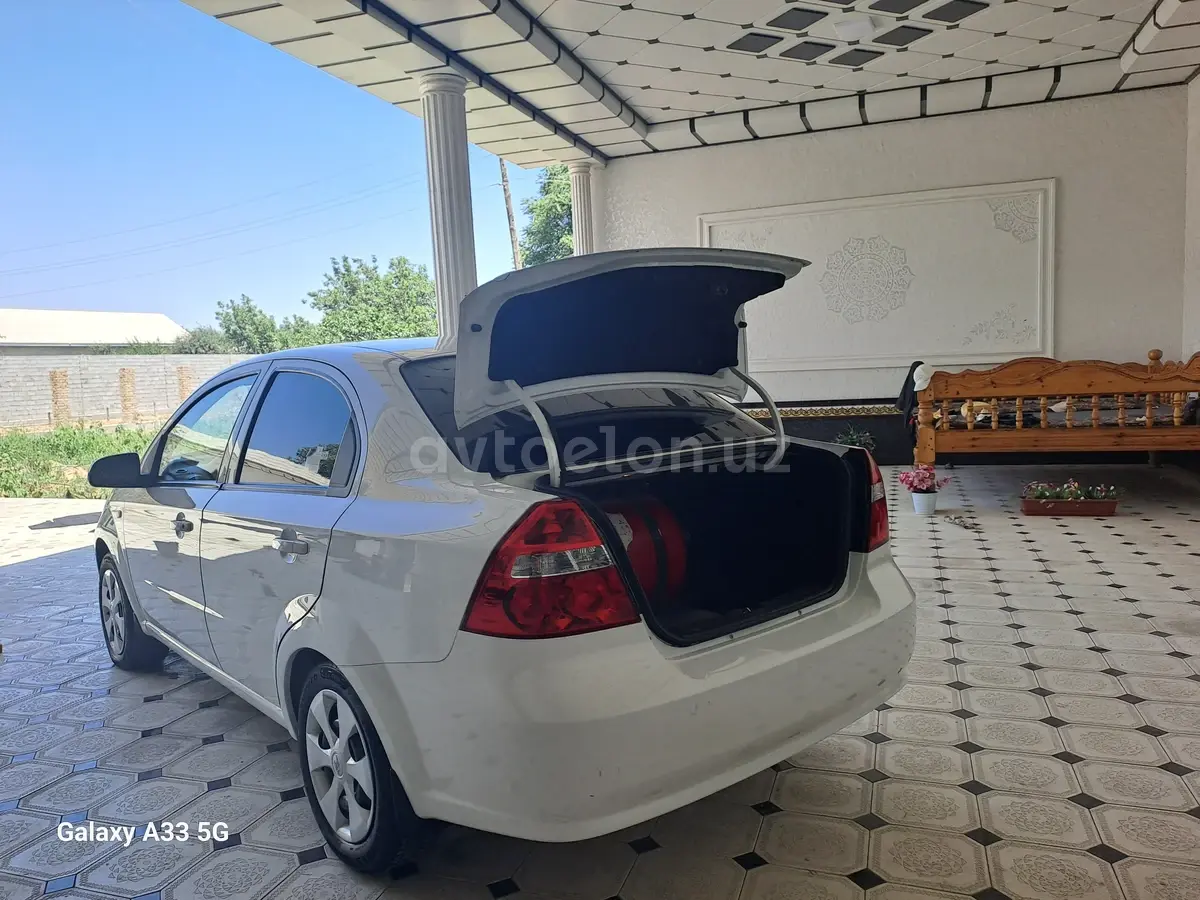 Chevrolet Nexia 3,  2 позиция