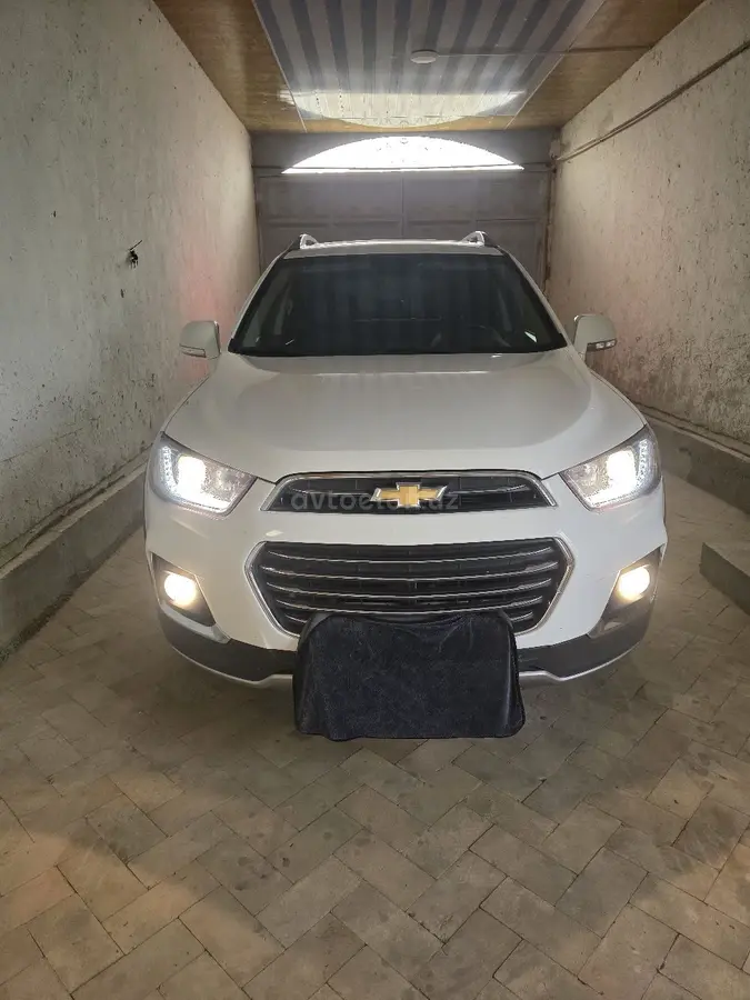 Chevrolet Captiva,  4 позиция