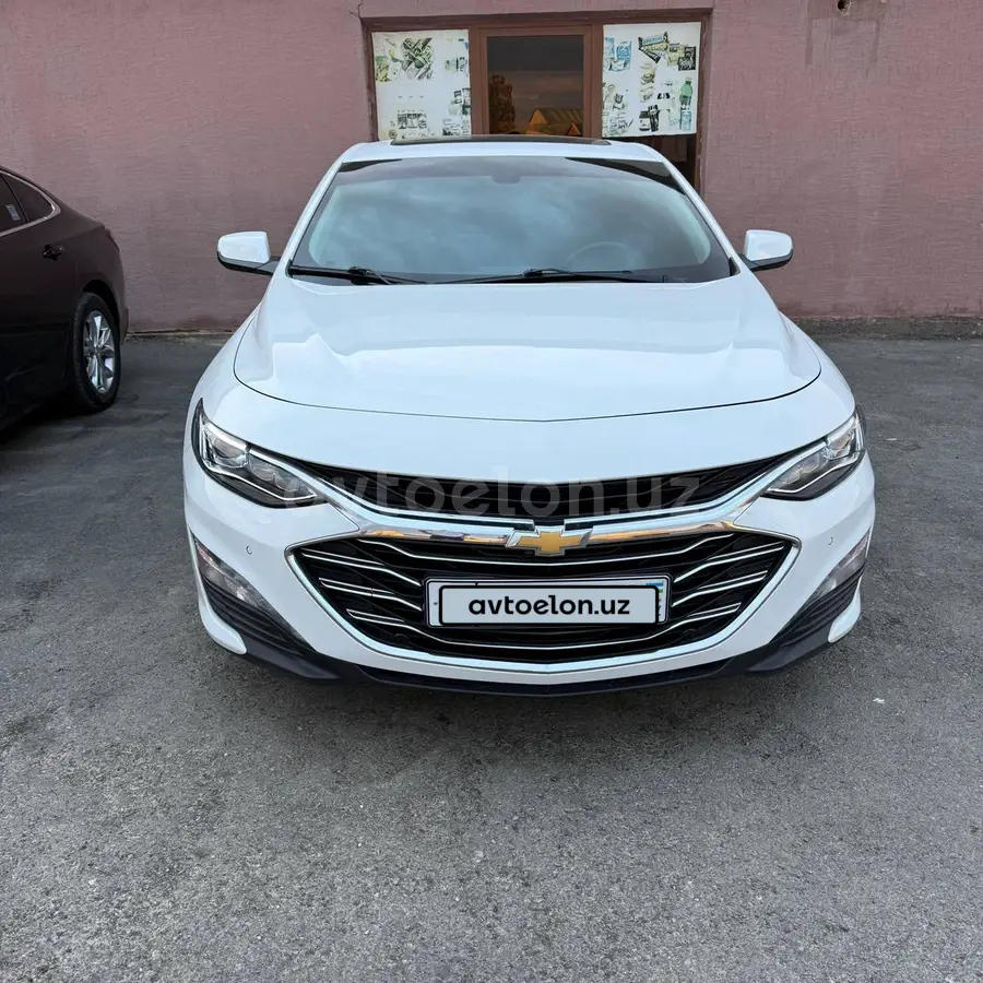 Chevrolet Malibu 2