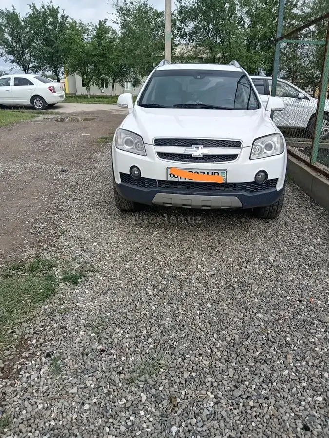 Chevrolet Captiva,  1 позиция