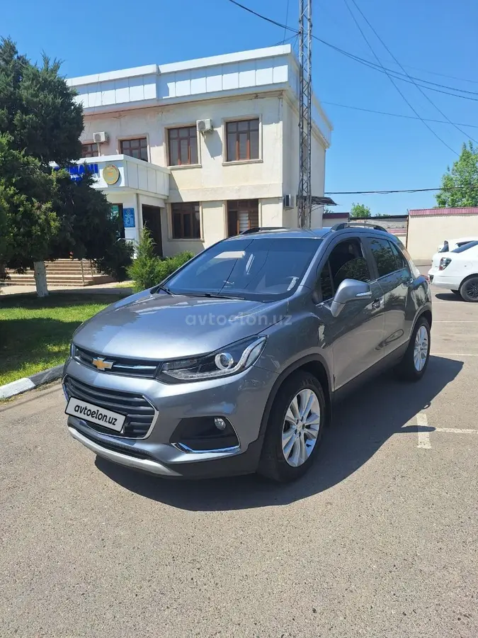 Chevrolet Tracker,  3 позиция