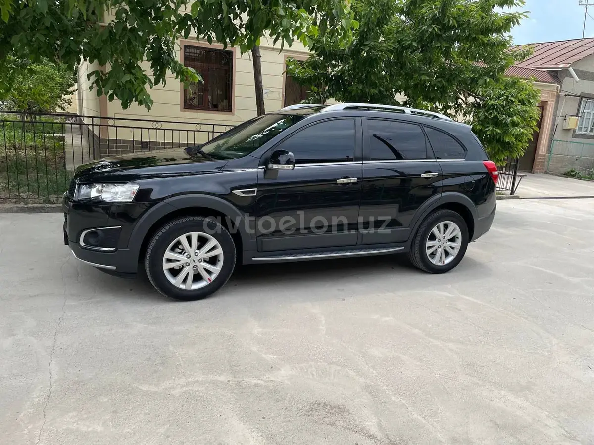 Chevrolet Captiva,  3 позиция
