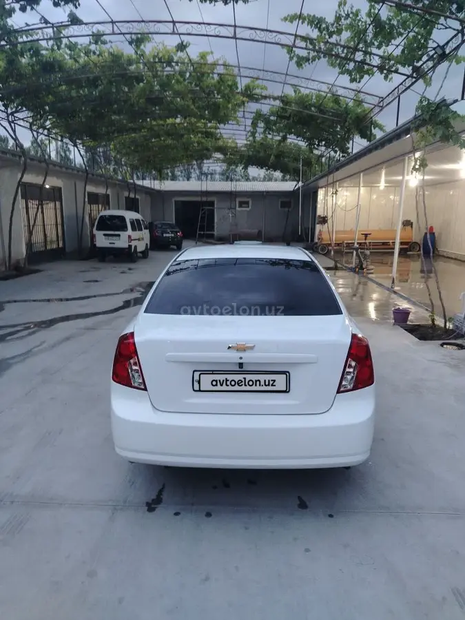 Chevrolet Gentra,  2 позиция