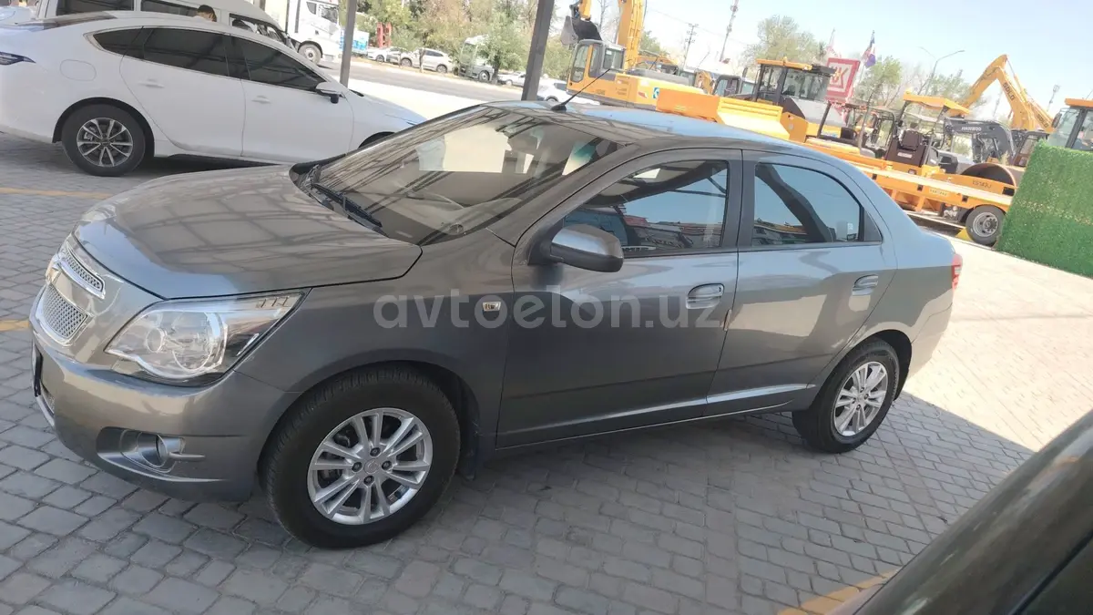 Chevrolet Cobalt,  3 позиция