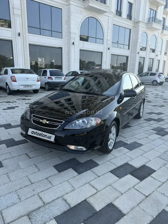 Chevrolet Gentra,  3 позиция