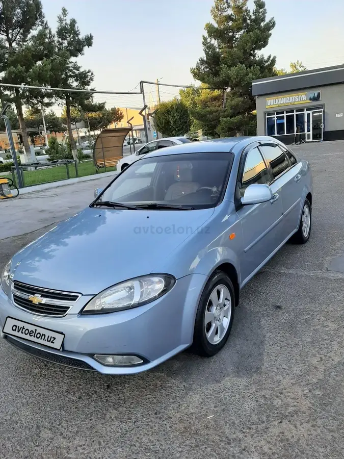Chevrolet Gentra,  3 позиция