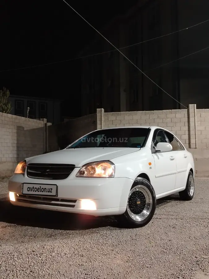 Chevrolet Lacetti,  2 позиция