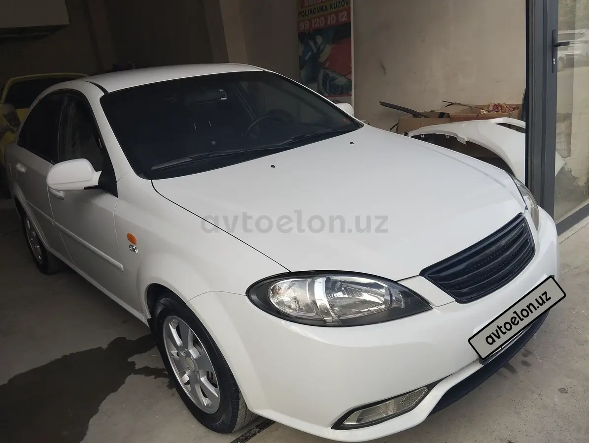 Chevrolet Gentra,  2 позиция