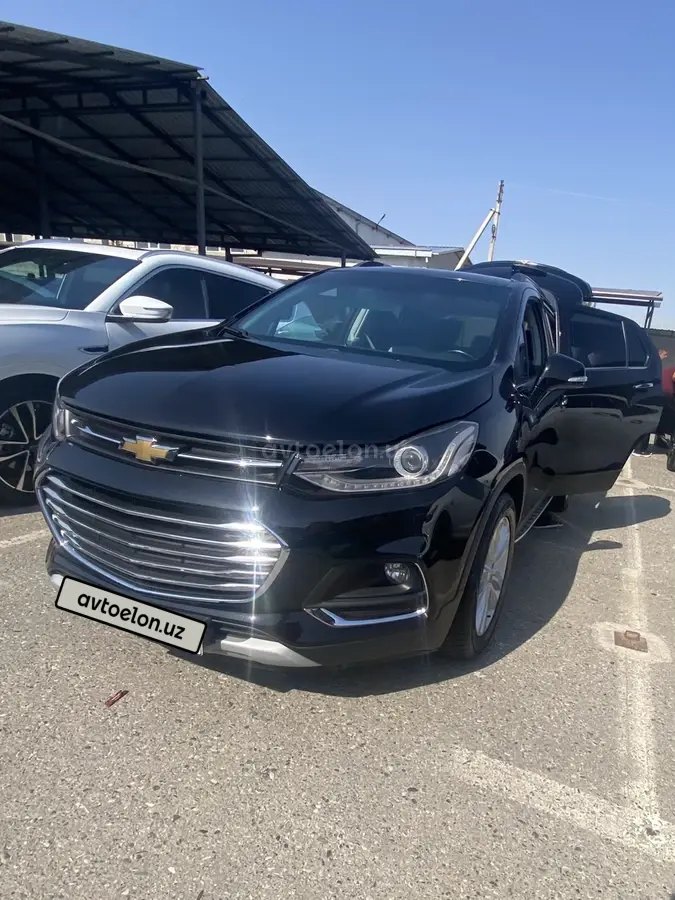 Chevrolet Tracker,  2 позиция