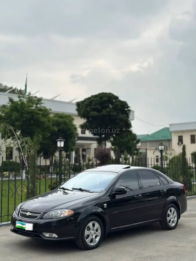 Chevrolet Gentra,  3 позиция