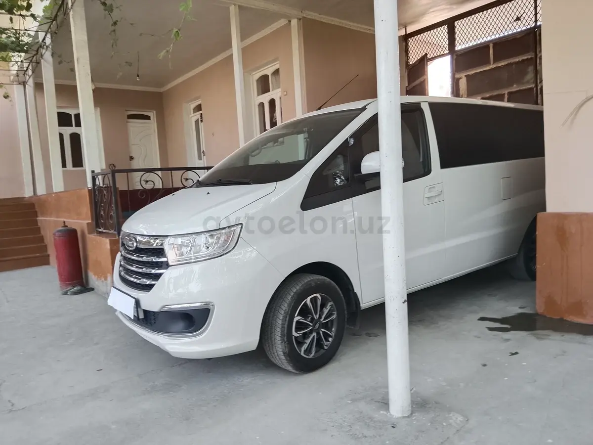JAC M3