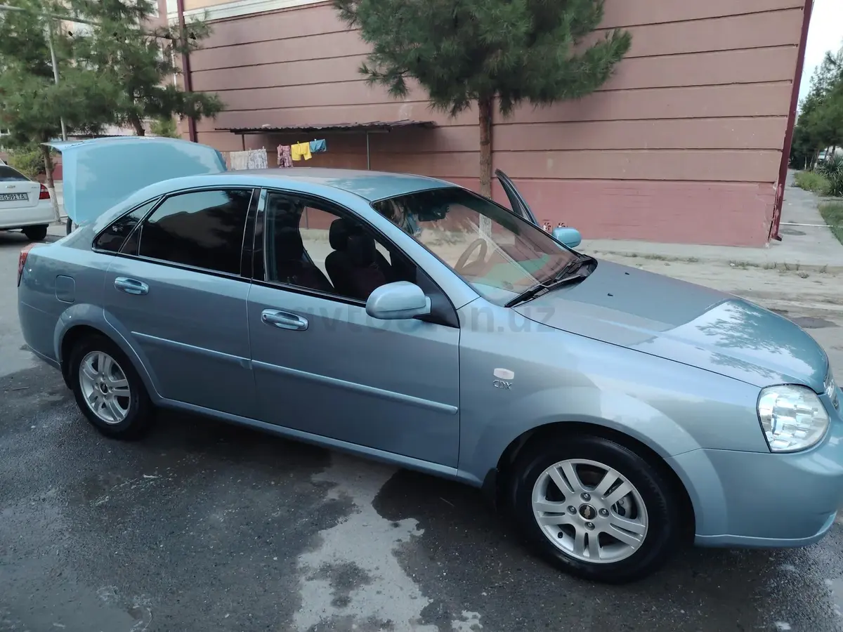 Chevrolet Lacetti,  2 позиция