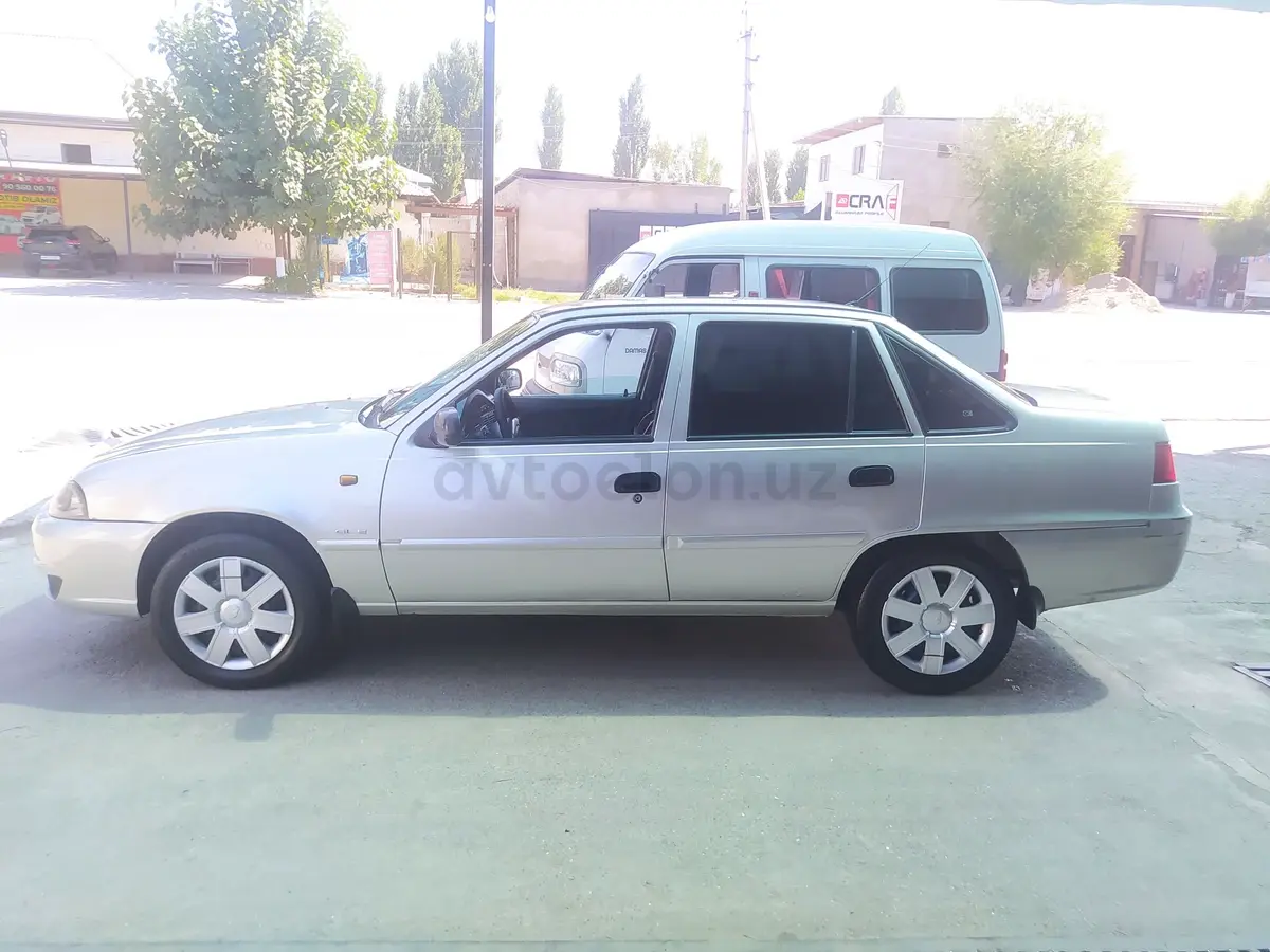 Chevrolet Nexia 2,  3 позиция SOHC