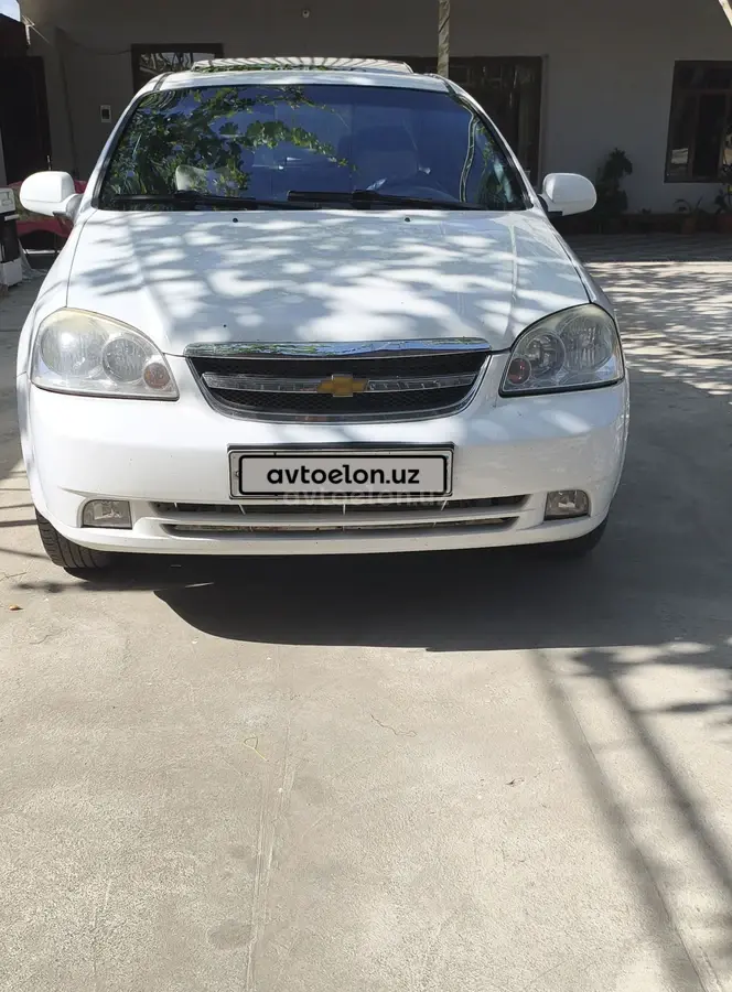Chevrolet Lacetti,  3 позиция
