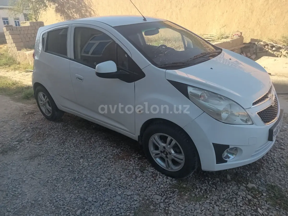 Chevrolet Cobalt,  3 позиция