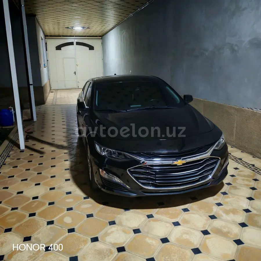 Chevrolet Malibu 2
