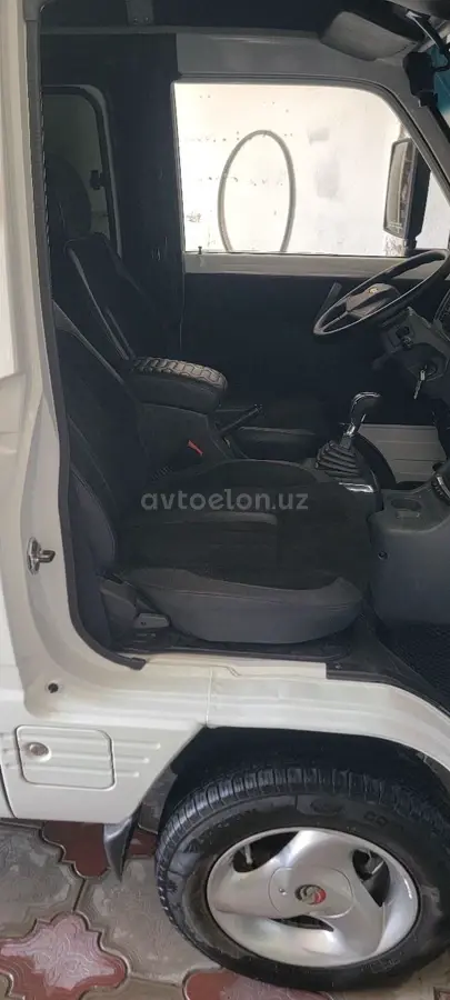 Chevrolet Damas