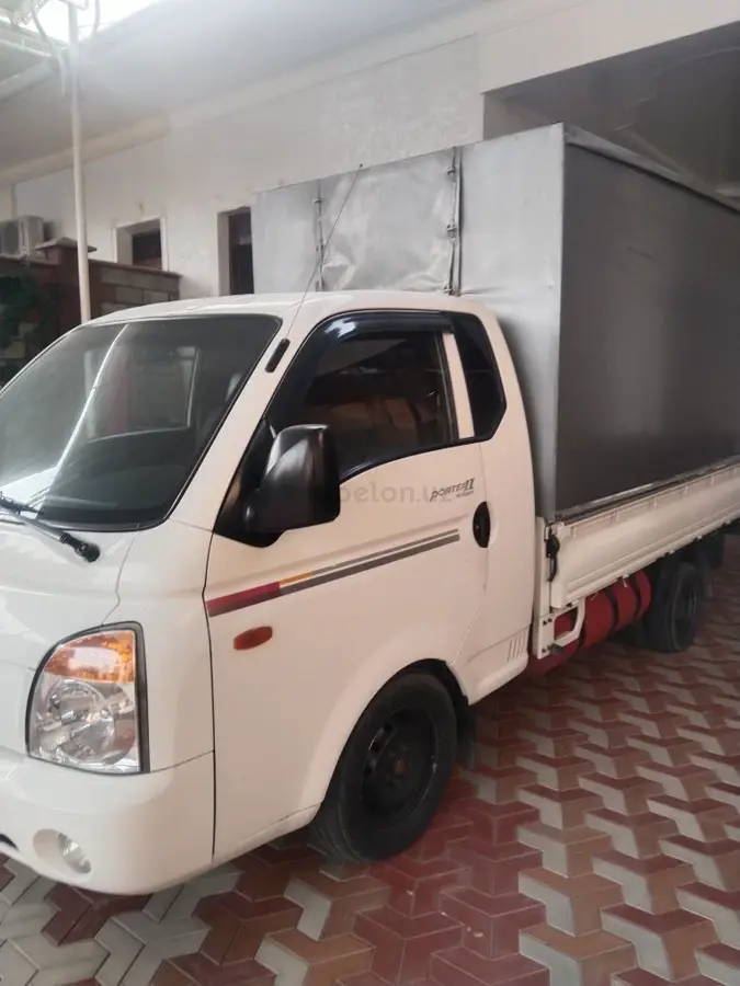 Hyundai Porter