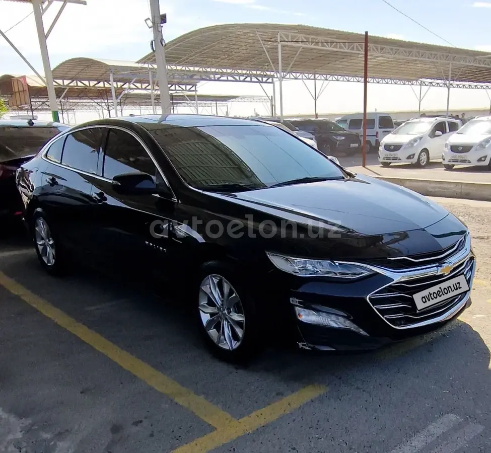 Chevrolet Malibu 2