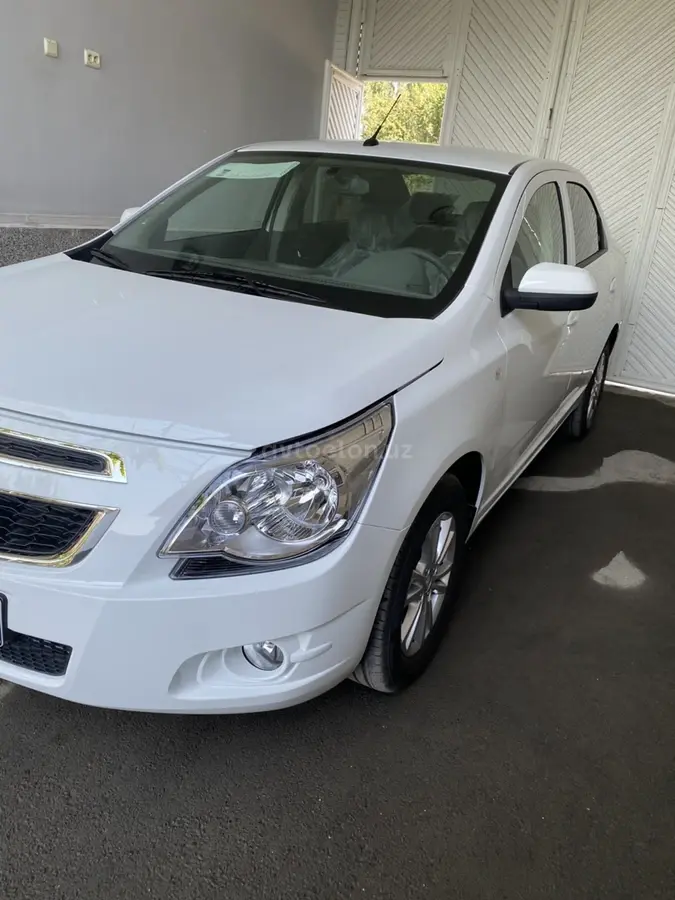 Chevrolet Cobalt,  4 позиция
