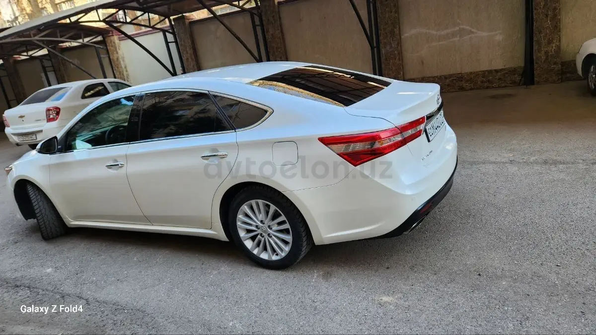 Toyota Avalon