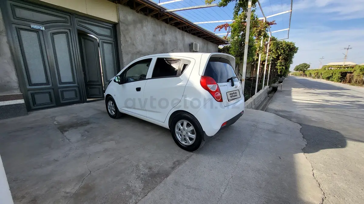 Chevrolet Spark,  2 позиция
