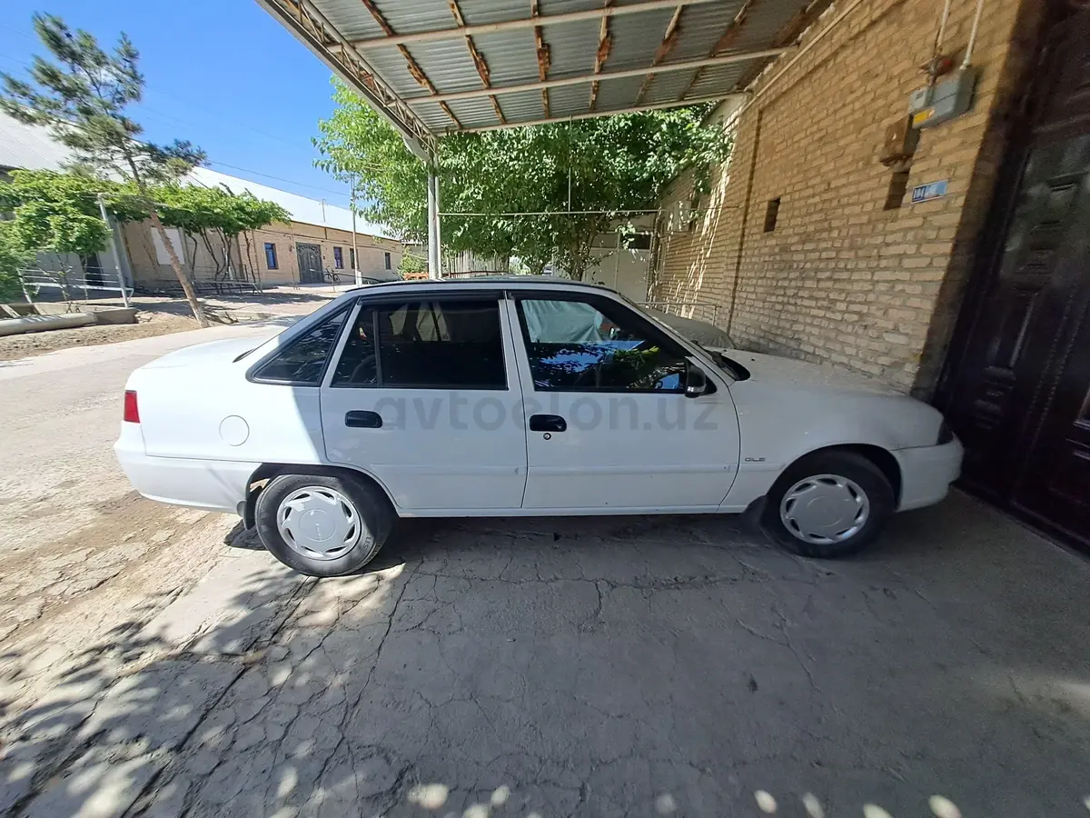 Chevrolet Nexia 2,  3 позиция SOHC