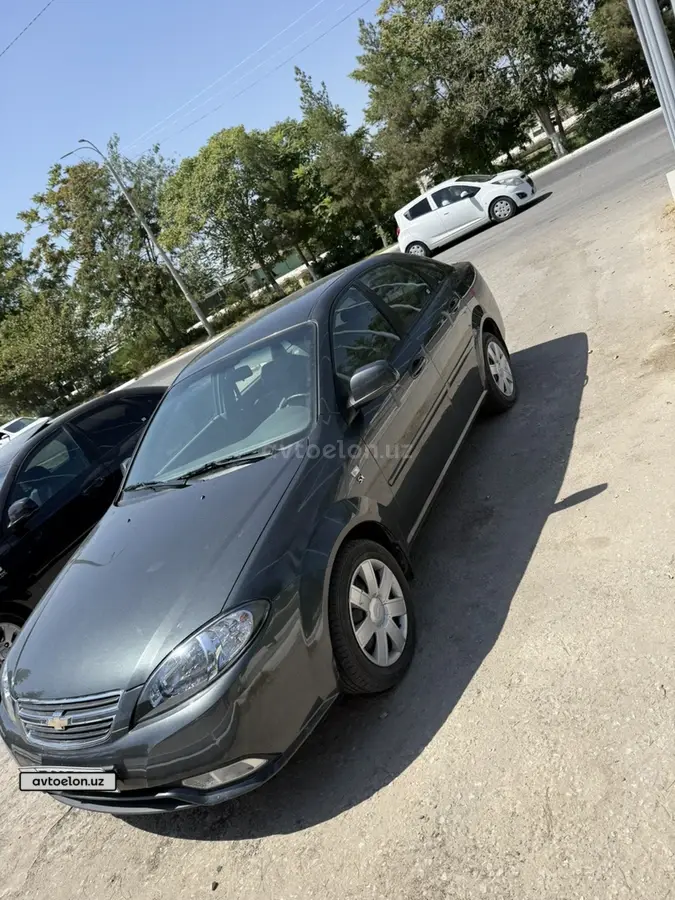 Chevrolet Gentra,  1 позиция