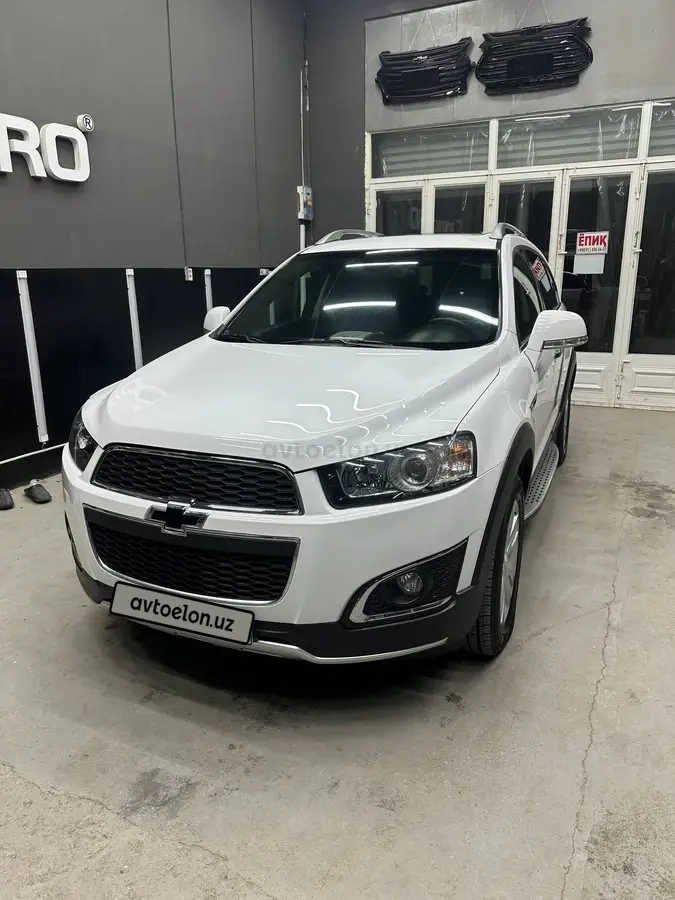 Chevrolet Captiva,  3 позиция