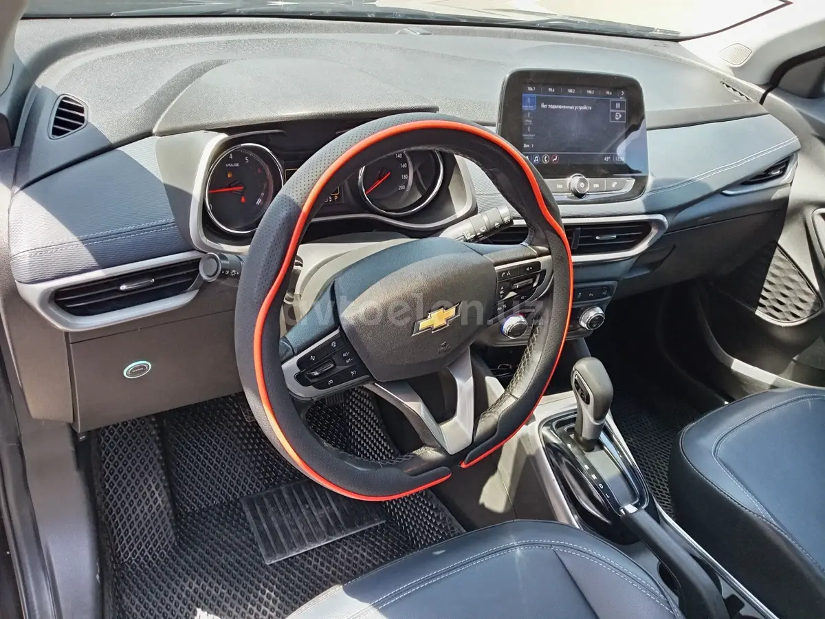 Chevrolet Tracker 2