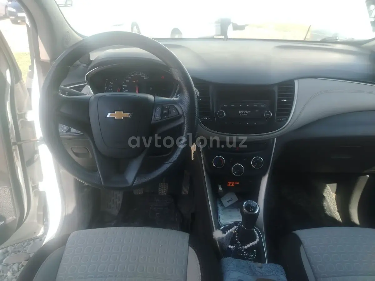 Chevrolet Tracker,  1 позиция