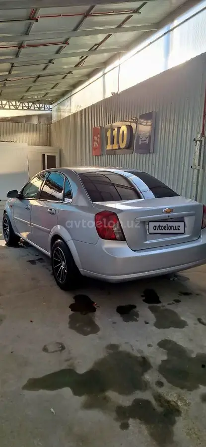 Chevrolet Lacetti,  3 позиция