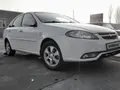 Белый Chevrolet Gentra, 2 позиция 2014 года, КПП Механика, в Коканд за 7 000 y.e. id7370159