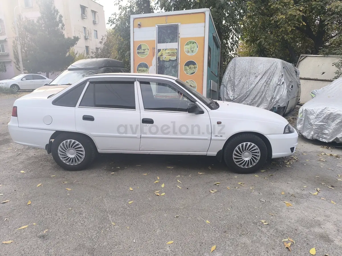 Chevrolet Nexia 2,  2 позиция DOHC