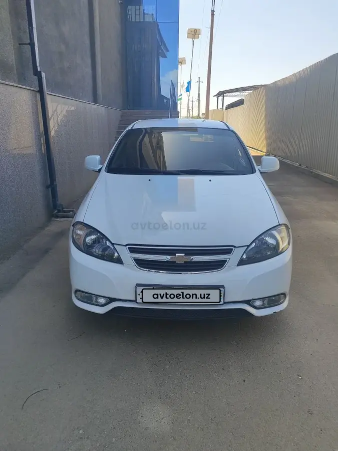 Chevrolet Gentra,  2 позиция