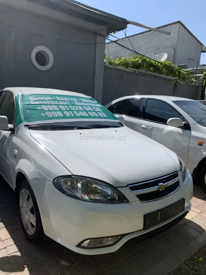 Chevrolet Gentra,  2 позиция