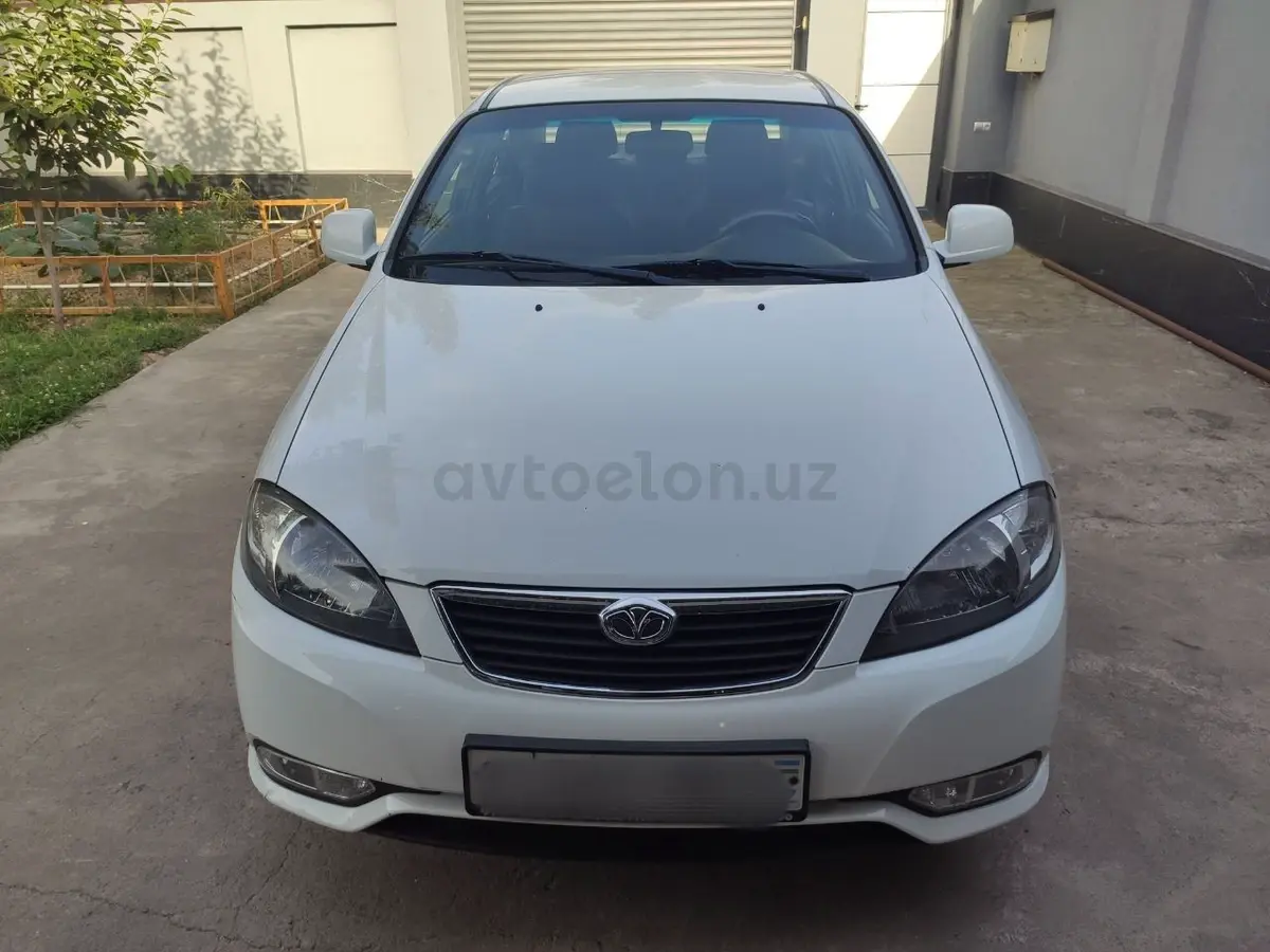 Daewoo Gentra,  1 позиция