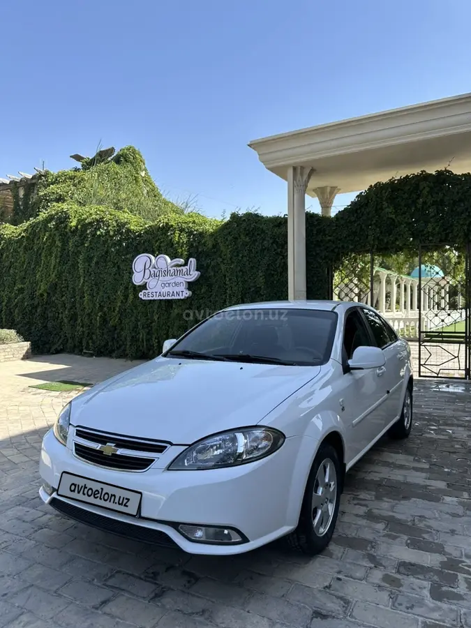 Chevrolet Gentra,  1 позиция