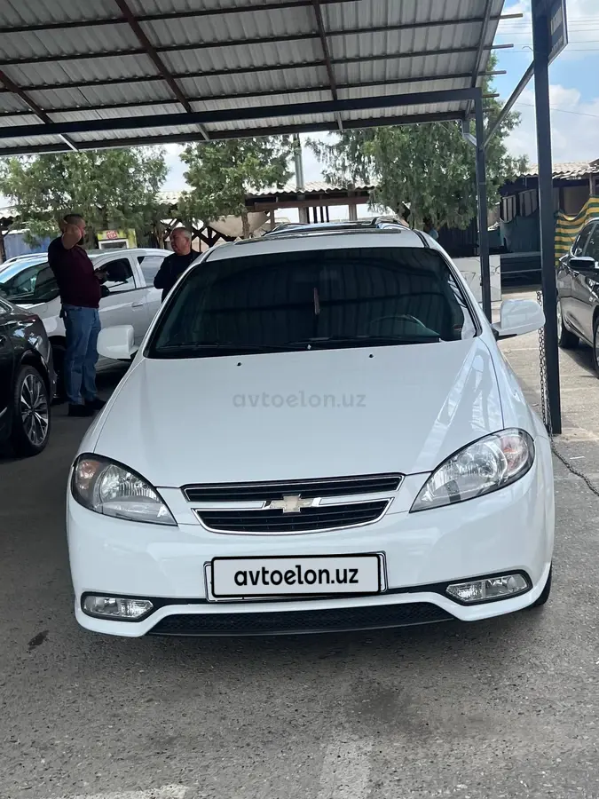 Chevrolet Gentra,  2 позиция