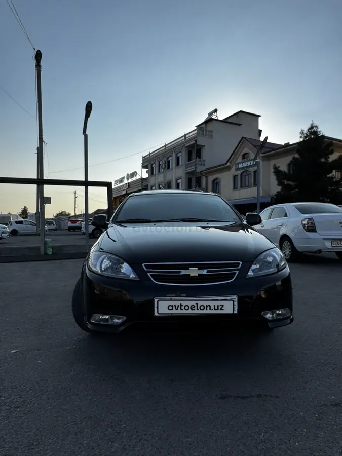 Chevrolet Gentra,  3 позиция