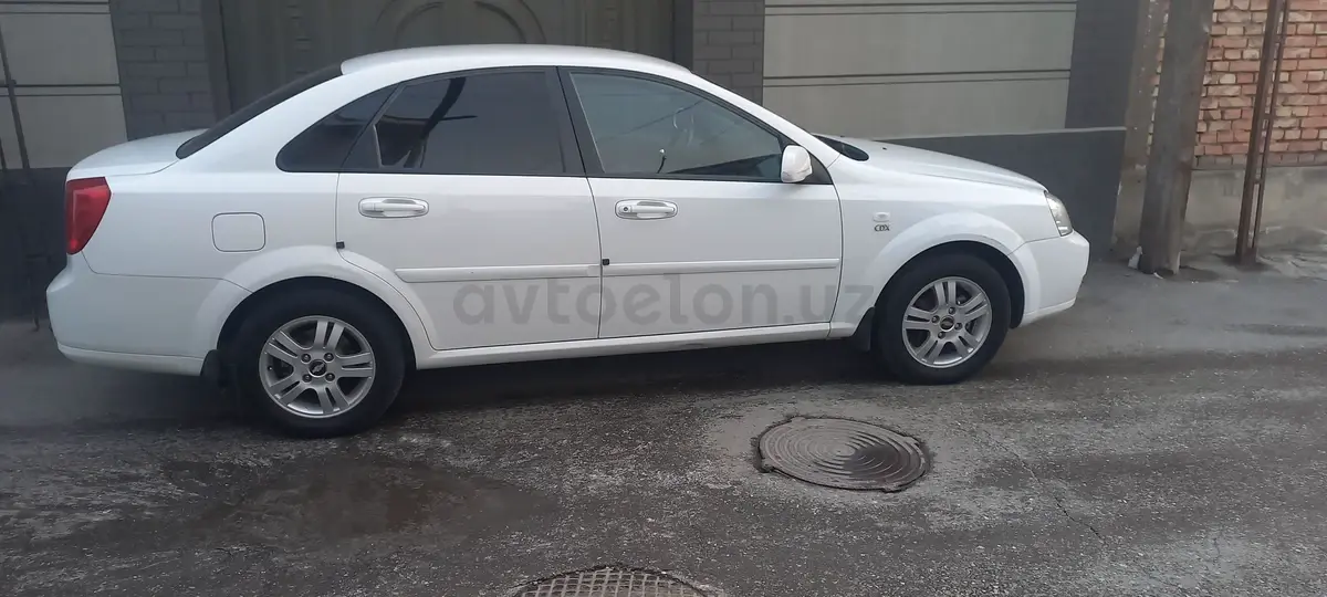 Chevrolet Lacetti,  2 позиция