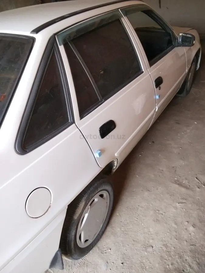 Chevrolet Nexia 2,  2 позиция SOHC