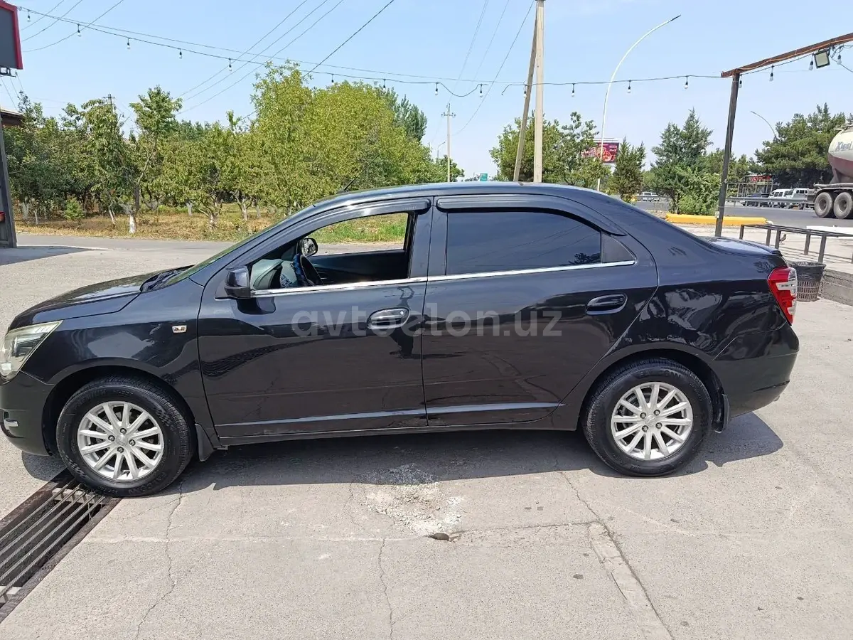 Chevrolet Cobalt,  2 позиция