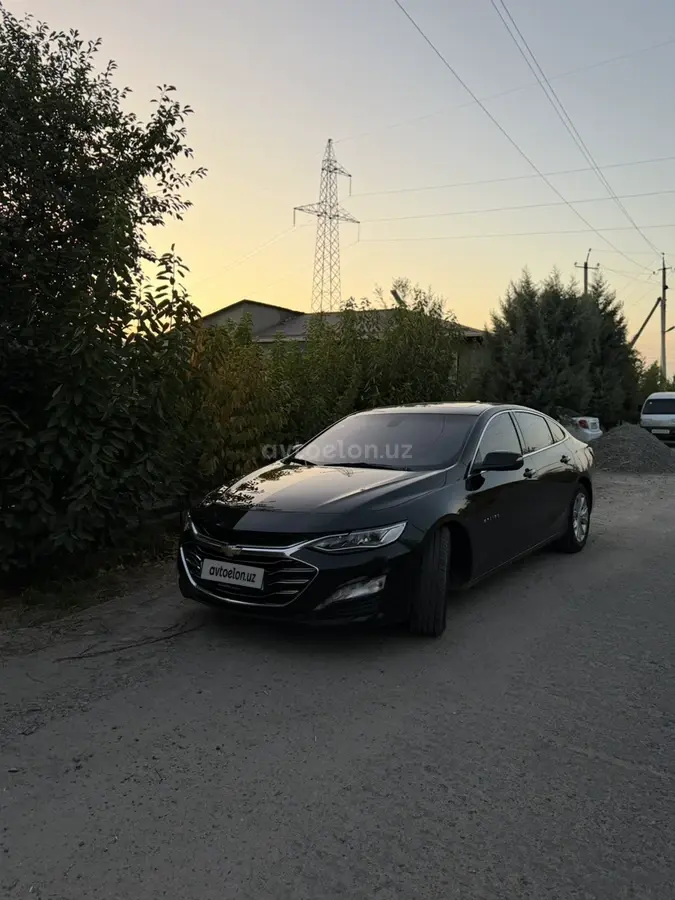 Chevrolet Malibu 2