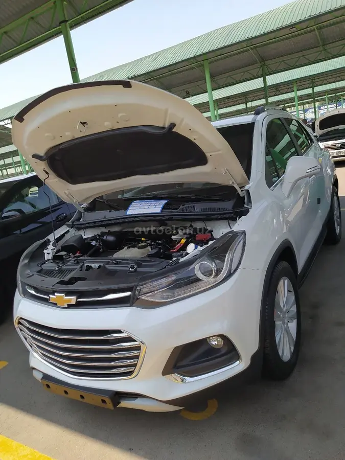 Chevrolet Tracker,  1 позиция